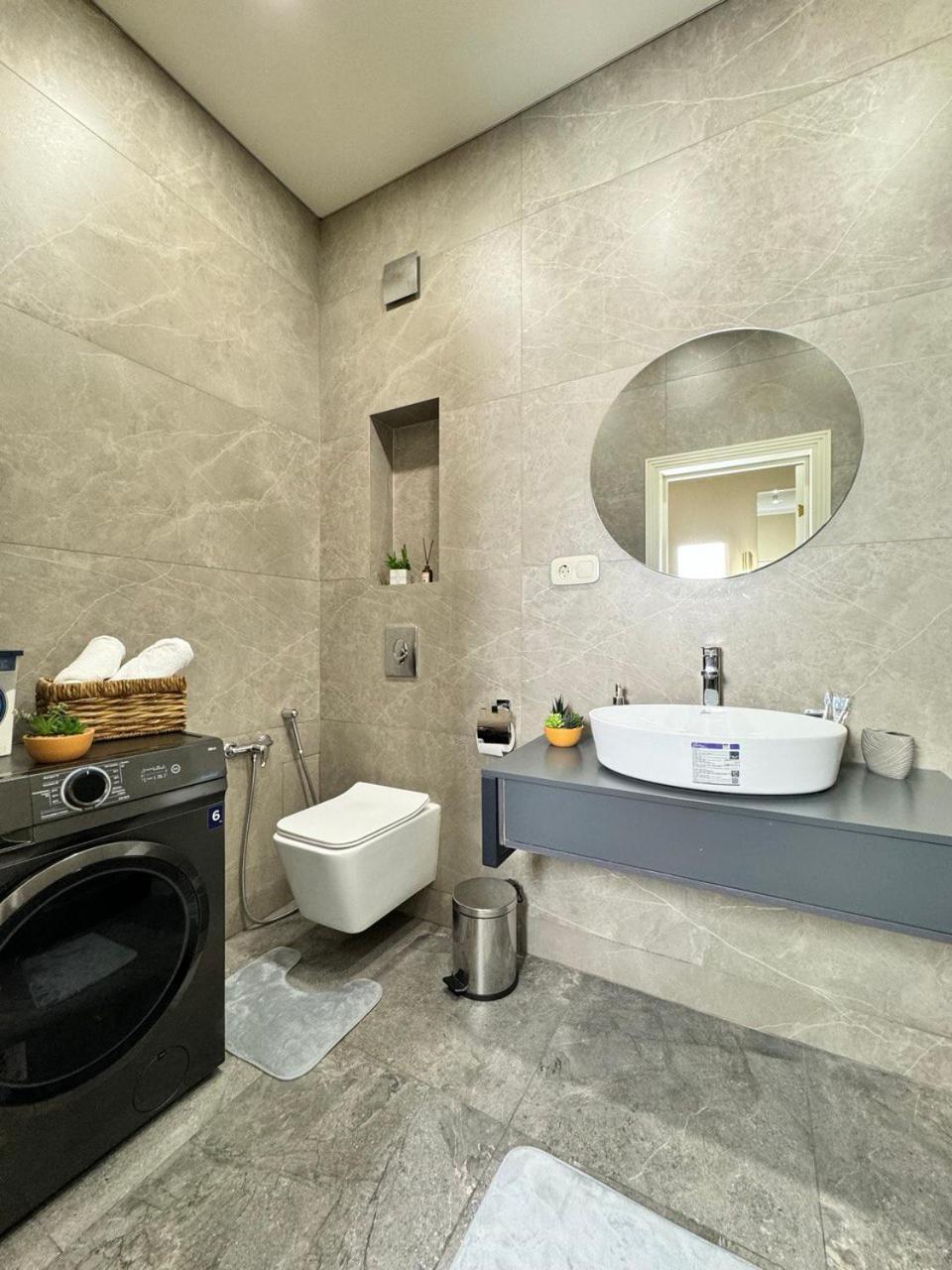 Apartment 2 Apartment, жк комфорт сити, Flat 137