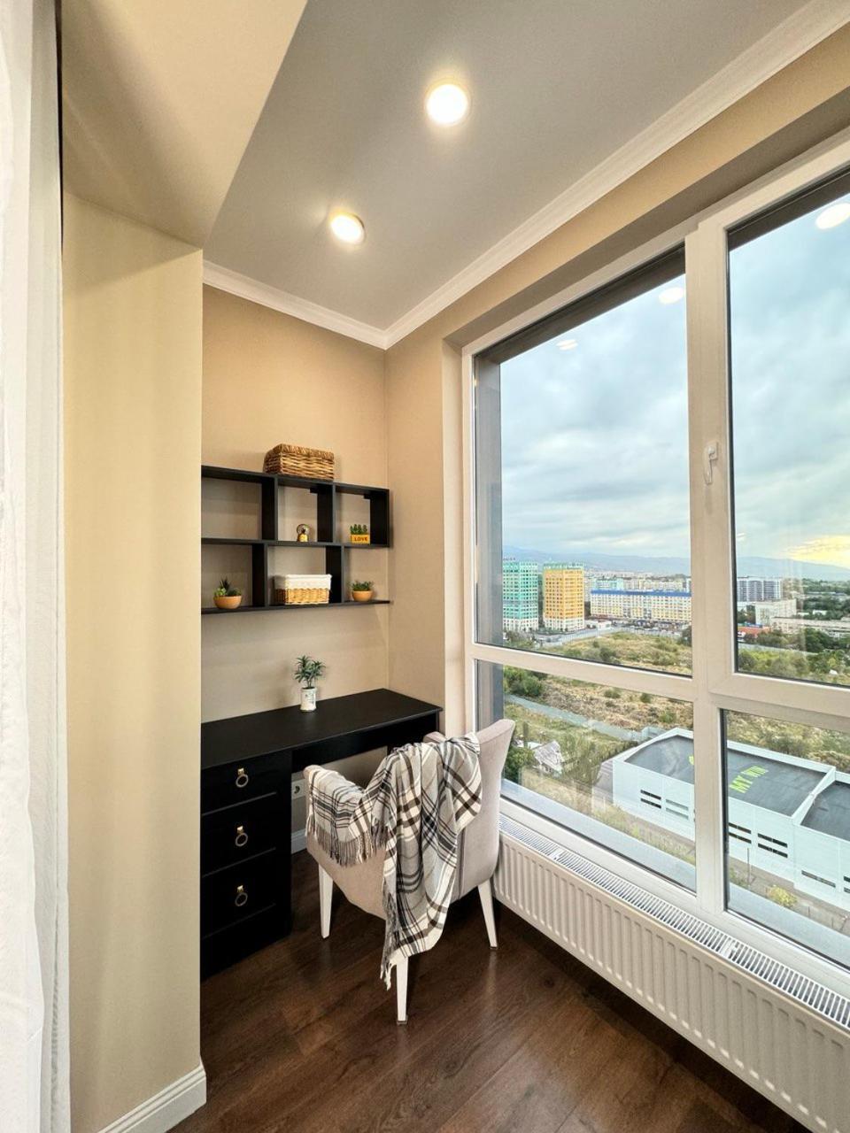 Apartment 2 Apartment, жк комфорт сити, Flat 137 *